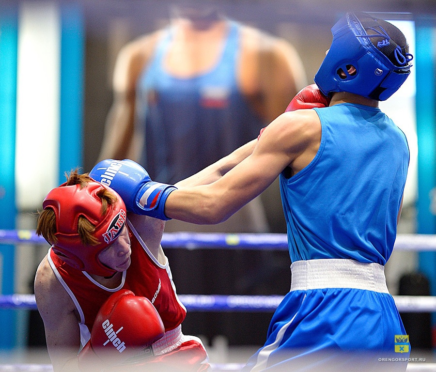 Boxing город. Бокс Оренбург. Центр бокса Оренбург. Горе бокс. Первенство города Набережные Челны по боксу 1982.